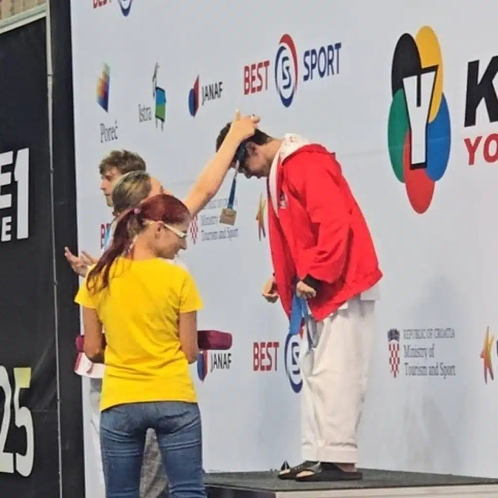 giorgio matteo puglia conquista oro europeo parakarate